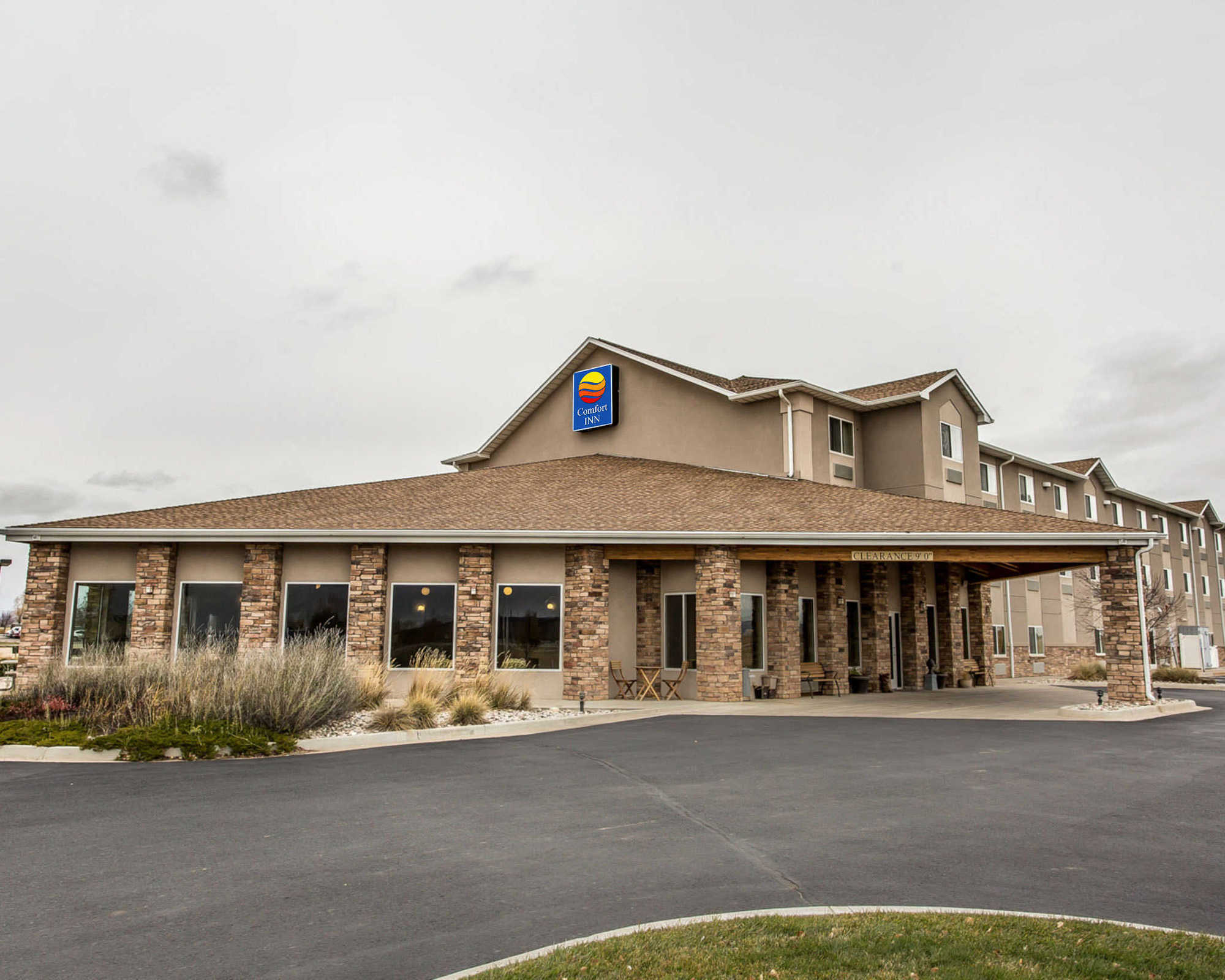 Comfort Inn & Suites Near University Of Wyoming Laramie Exterior photo